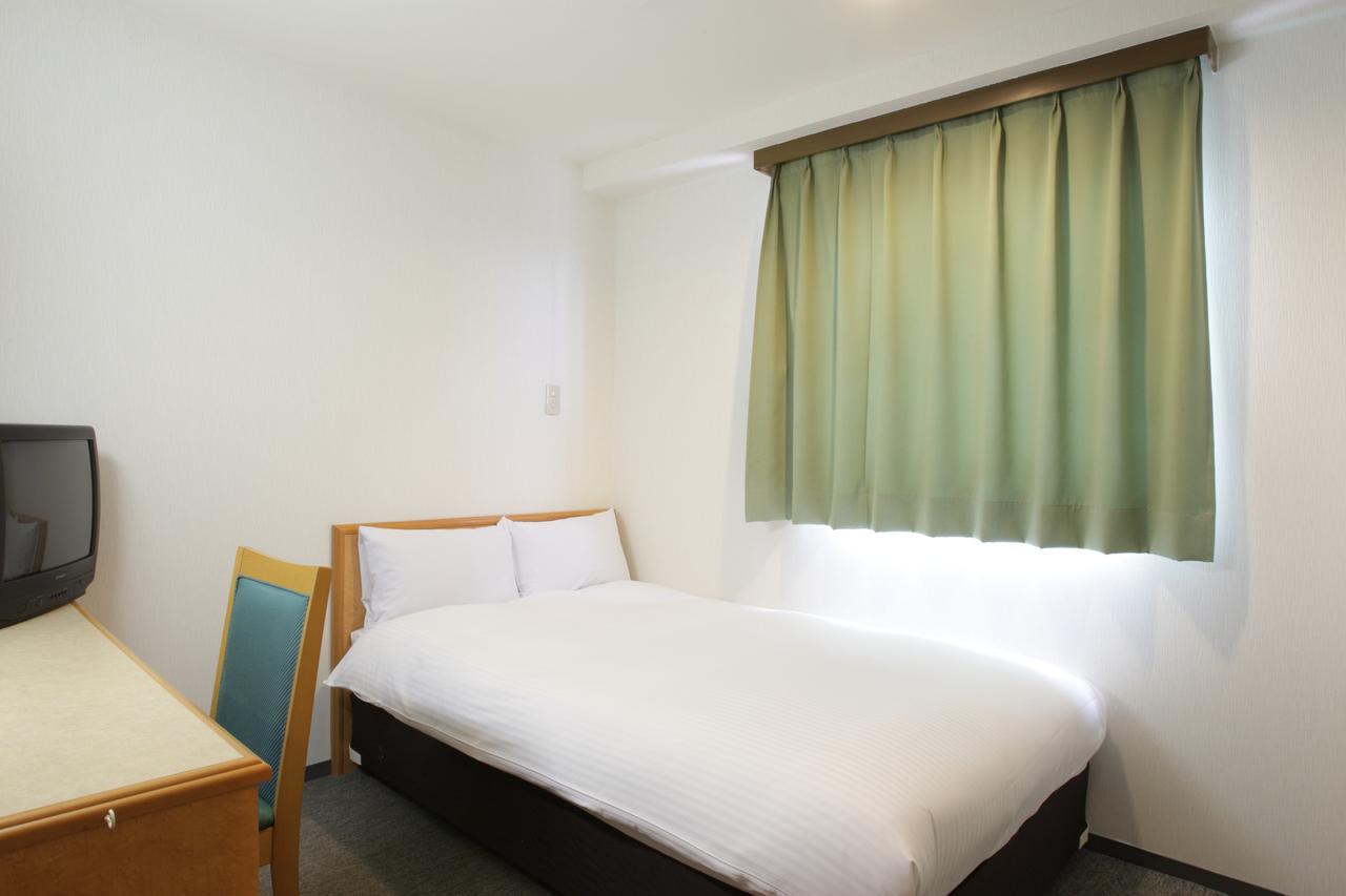 Hotel Green Well Сендай Экстерьер фото